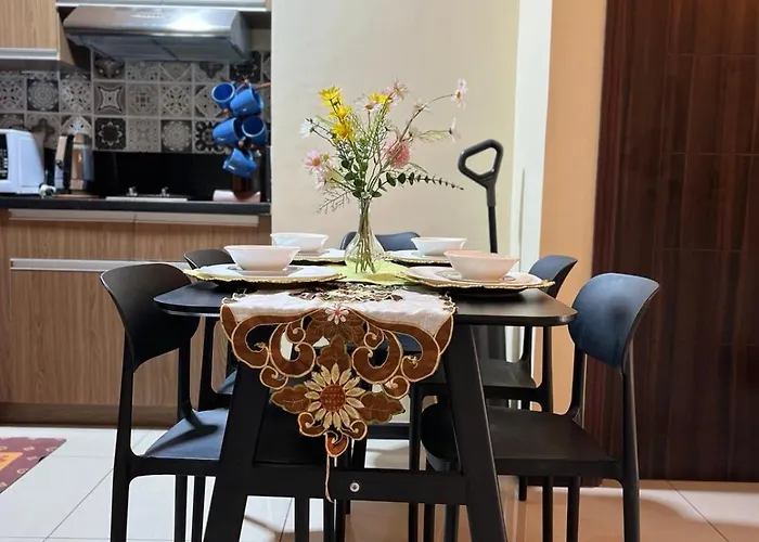 Aparthotel Bayview Near Ccp, Picc, Airport, Moa, Okada At Radiance *